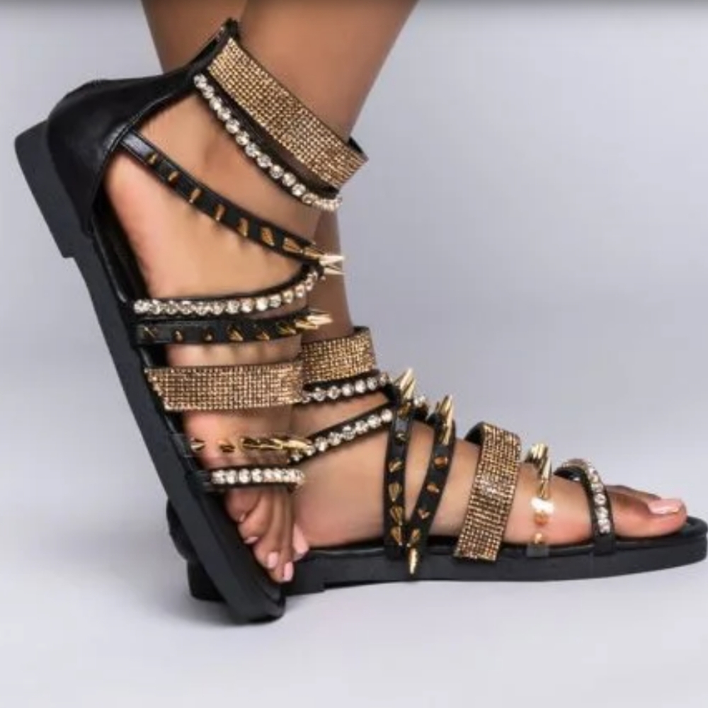 Women sandals